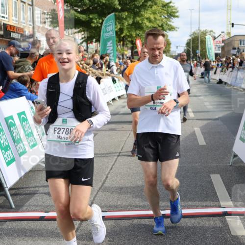 15.09.2024 - PSD Bank Halbmarathon Strokosch-Dieckow http://msf.ph/oto/7094769 15.09.2024 12:05:31 Ziel 1656, 1718, 2164, 2191, 2199, 2304, 2419, 2515, 2562, 2726, 2786, 2955, 3054 meine-sportfotos.de