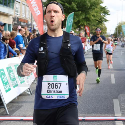 15.09.2024 - PSD Bank Halbmarathon Strokosch-Dieckow http://msf.ph/oto/7094770 15.09.2024 11:50:21 Ziel 965, 1154, 1311, 1353, 1528, 1572, 1635, 1680, 1692, 1892, 2067, 3536, 3537 meine-sportfotos.de