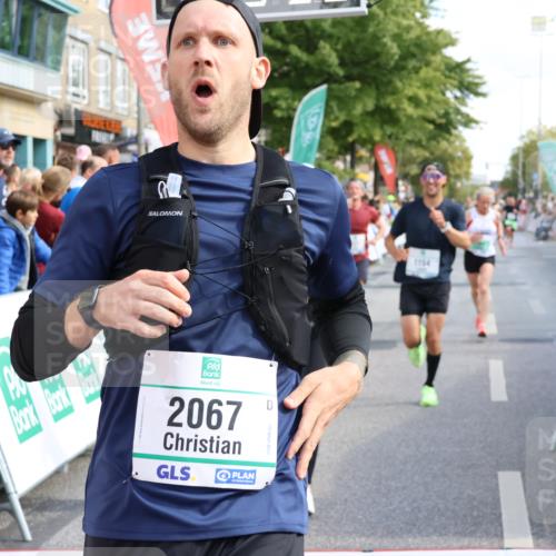 15.09.2024 - PSD Bank Halbmarathon Strokosch-Dieckow http://msf.ph/oto/7094775 15.09.2024 11:50:21 Ziel 965, 1154, 1311, 1353, 1528, 1572, 1635, 1680, 1692, 1892, 2067, 3536, 3537 meine-sportfotos.de