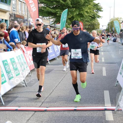 15.09.2024 - PSD Bank Halbmarathon Strokosch-Dieckow http://msf.ph/oto/7094781 15.09.2024 11:50:22 Ziel 965, 1154, 1311, 1323, 1353, 1528, 1572, 1635, 1680, 1692, 1892, 2067, 3536, 3537 meine-sportfotos.de