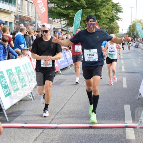 15.09.2024 - PSD Bank Halbmarathon Strokosch-Dieckow http://msf.ph/oto/7094787 15.09.2024 11:50:22 Ziel 965, 1154, 1311, 1323, 1353, 1528, 1572, 1635, 1680, 1692, 1892, 2067, 3536, 3537 meine-sportfotos.de