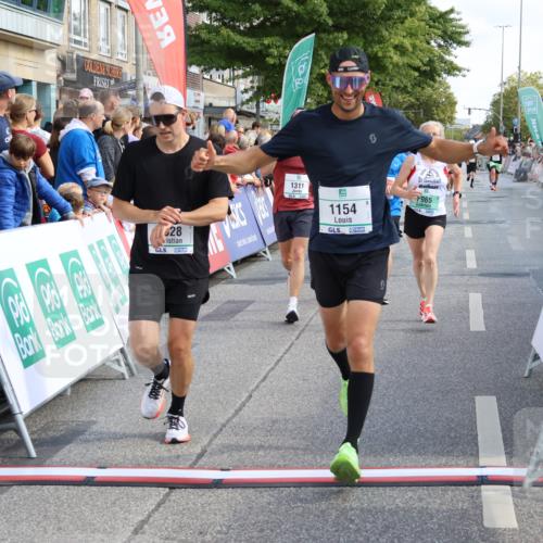 15.09.2024 - PSD Bank Halbmarathon Strokosch-Dieckow http://msf.ph/oto/7094790 15.09.2024 11:50:22 Ziel 965, 1154, 1311, 1323, 1353, 1528, 1572, 1635, 1680, 1692, 1892, 2067, 3536, 3537 meine-sportfotos.de