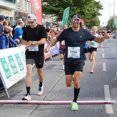 15.09.2024 - PSD Bank Halbmarathon Strokosch-Dieckow http://msf.ph/oto/7094797 15.09.2024 11:50:22 Ziel 965, 1154, 1311, 1323, 1353, 1528, 1572, 1635, 1680, 1692, 1892, 2067, 3536, 3537 meine-sportfotos.de