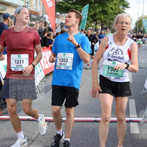 15.09.2024 - PSD Bank Halbmarathon Strokosch-Dieckow http://msf.ph/oto/7094820 15.09.2024 11:50:25 Ziel 965, 1154, 1311, 1323, 1353, 1463, 1521, 1528, 1572, 1635, 1692, 1743, 1892, 2067, 3536, 3537 meine-sportfotos.de