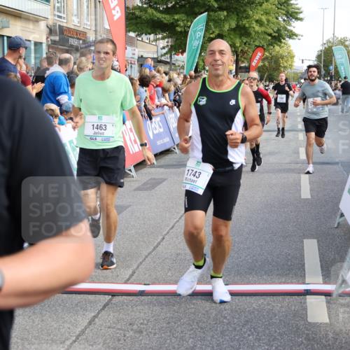 15.09.2024 - PSD Bank Halbmarathon Strokosch-Dieckow http://msf.ph/oto/7094839 15.09.2024 11:50:32 Ziel 965, 1154, 1311, 1312, 1323, 1353, 1463, 1491, 1521, 1528, 1619, 1635, 1743, 2067, 2436, 2508, 2514, 2719, 3536, 3537 meine-sportfotos.de