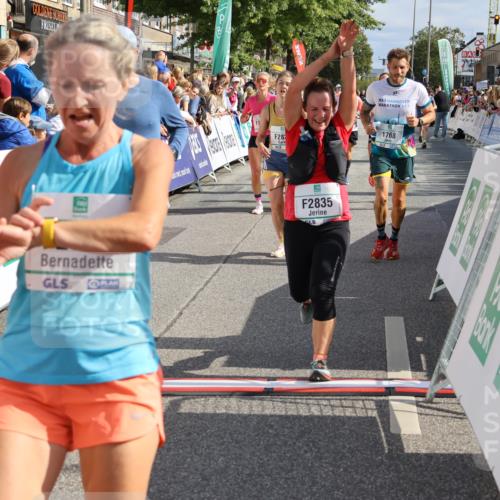 15.09.2024 - PSD Bank Halbmarathon Strokosch-Dieckow http://msf.ph/oto/7094841 15.09.2024 11:52:07 Ziel 1192, 1494, 1606, 1661, 1767, 1793, 2487, 2536, 2566, 2636, 2725, 2775, 2825, 2835, 3518 meine-sportfotos.de