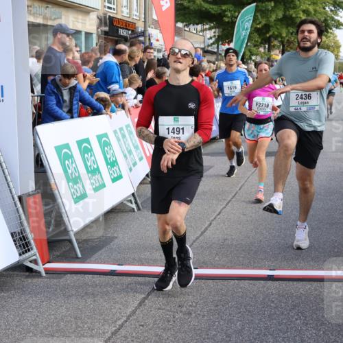 15.09.2024 - PSD Bank Halbmarathon Strokosch-Dieckow http://msf.ph/oto/7094853 15.09.2024 11:50:34 Ziel 965, 1154, 1311, 1312, 1323, 1353, 1463, 1491, 1521, 1528, 1619, 1635, 1743, 1813, 2436, 2508, 2514, 2719 meine-sportfotos.de