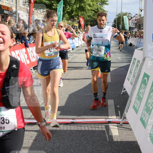 15.09.2024 - PSD Bank Halbmarathon Strokosch-Dieckow http://msf.ph/oto/7094860 15.09.2024 11:52:08 Ziel 1494, 1606, 1661, 1767, 1793, 2487, 2536, 2636, 2725, 2775, 2825, 2835, 3518 meine-sportfotos.de