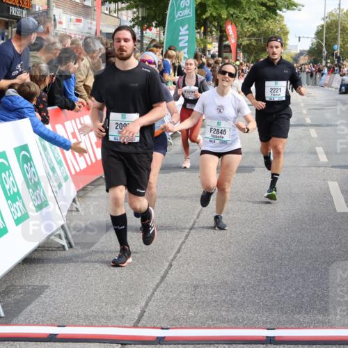 15.09.2024 - PSD Bank Halbmarathon Strokosch-Dieckow http://msf.ph/oto/7094874 15.09.2024 12:05:45 Ziel 1718, 2014, 2095, 2199, 2221, 2304, 2419, 2515, 2845, 2846, 2955, 2973, 3068, 3294, 3364 meine-sportfotos.de