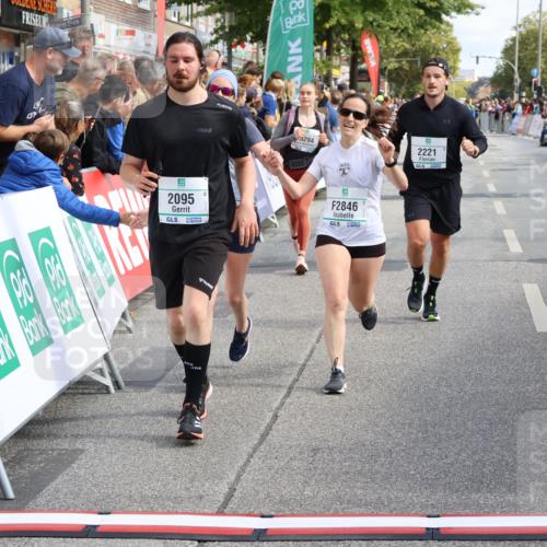 15.09.2024 - PSD Bank Halbmarathon Strokosch-Dieckow http://msf.ph/oto/7094883 15.09.2024 12:05:45 Ziel 1718, 2014, 2095, 2199, 2221, 2304, 2419, 2515, 2845, 2846, 2955, 2973, 3068, 3294, 3364 meine-sportfotos.de