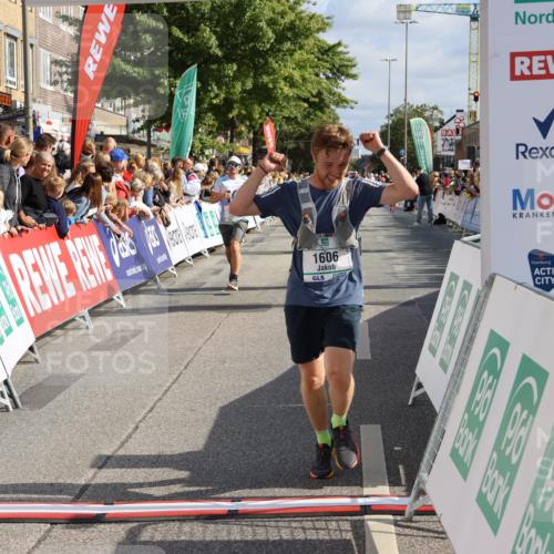 15.09.2024 - PSD Bank Halbmarathon Strokosch-Dieckow http://msf.ph/oto/7094888 15.09.2024 11:52:14 Ziel 1494, 1552, 1606, 1661, 1667, 1767, 1793, 2487, 2536, 2725, 2775, 2825, 2835, 3518 meine-sportfotos.de