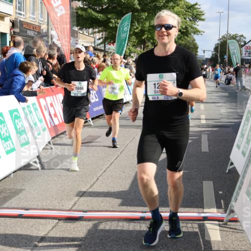 15.09.2024 - PSD Bank Halbmarathon Strokosch-Dieckow http://msf.ph/oto/7094929 15.09.2024 11:50:55 Ziel 783, 974, 1296, 1493, 1501, 1632, 1666, 1851, 1940, 2492, 2658, 2666, 3546 meine-sportfotos.de