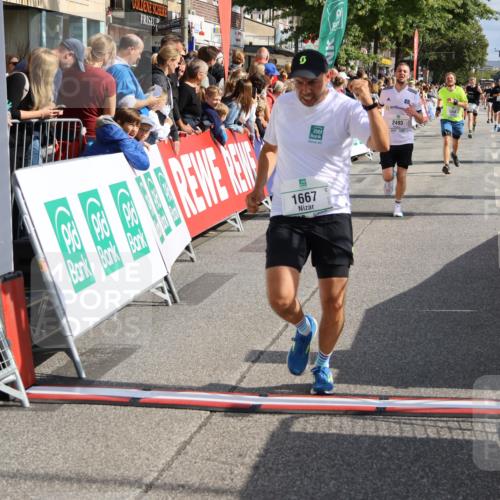 15.09.2024 - PSD Bank Halbmarathon Strokosch-Dieckow http://msf.ph/oto/7094930 15.09.2024 11:52:21 Ziel 1354, 1552, 1606, 1661, 1667, 2182, 2493, 2775, 3518 meine-sportfotos.de