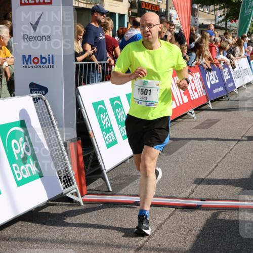 15.09.2024 - PSD Bank Halbmarathon Strokosch-Dieckow http://msf.ph/oto/7094943 15.09.2024 11:50:57 Ziel 783, 974, 1296, 1493, 1501, 1632, 1666, 1940, 2269, 2284, 2492, 2658, 2666 meine-sportfotos.de