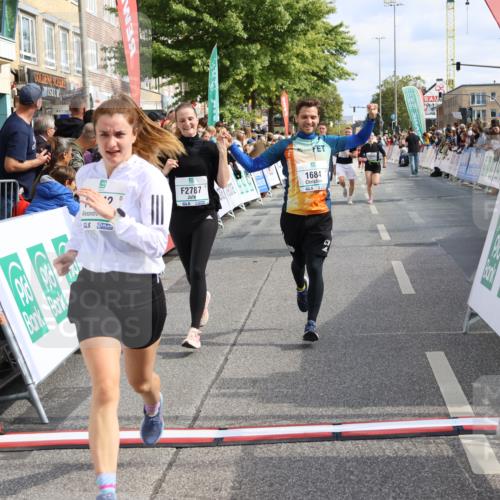 15.09.2024 - PSD Bank Halbmarathon Strokosch-Dieckow http://msf.ph/oto/7094956 15.09.2024 12:06:01 Ziel 1684, 2043, 2072, 2283, 2407, 2787, 2973, 3042, 3217 meine-sportfotos.de