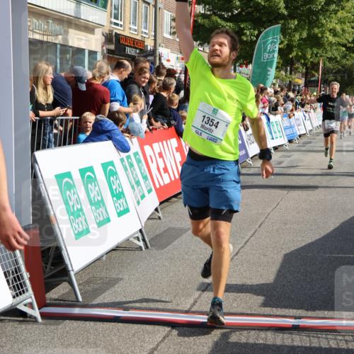 15.09.2024 - PSD Bank Halbmarathon Strokosch-Dieckow http://msf.ph/oto/7094963 15.09.2024 11:52:26 Ziel 1354, 1552, 1606, 1667, 1908, 2182, 2493, 2655 meine-sportfotos.de