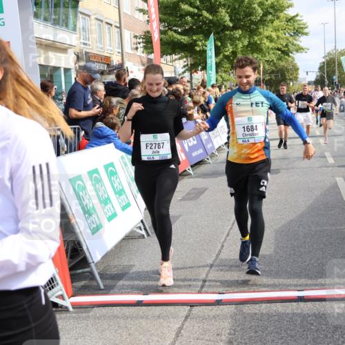 15.09.2024 - PSD Bank Halbmarathon Strokosch-Dieckow http://msf.ph/oto/7094988 15.09.2024 12:06:01 Ziel 1684, 2043, 2072, 2283, 2407, 2787, 2973, 3042, 3217 meine-sportfotos.de