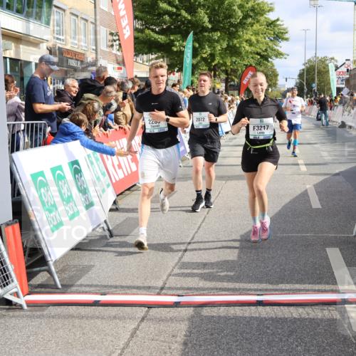 15.09.2024 - PSD Bank Halbmarathon Strokosch-Dieckow http://msf.ph/oto/7095001 15.09.2024 12:06:05 Ziel 1684, 2043, 2072, 2283, 2407, 2669, 2787, 3042, 3217 meine-sportfotos.de