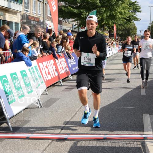 15.09.2024 - PSD Bank Halbmarathon Strokosch-Dieckow http://msf.ph/oto/7095014 15.09.2024 11:52:33 Ziel 1354, 1380, 1556, 1667, 1908, 1980, 2182, 2422, 2493, 2502, 2655, 2693 meine-sportfotos.de