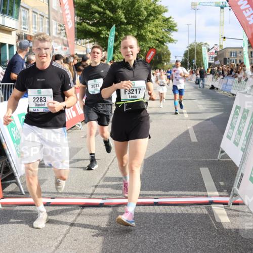 15.09.2024 - PSD Bank Halbmarathon Strokosch-Dieckow http://msf.ph/oto/7095016 15.09.2024 12:06:06 Ziel 1684, 2043, 2072, 2283, 2407, 2669, 2787, 3042, 3115, 3217 meine-sportfotos.de