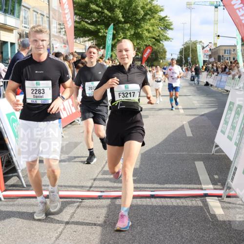 15.09.2024 - PSD Bank Halbmarathon Strokosch-Dieckow http://msf.ph/oto/7095019 15.09.2024 12:06:06 Ziel 1684, 2043, 2072, 2283, 2407, 2669, 2787, 3042, 3115, 3217 meine-sportfotos.de