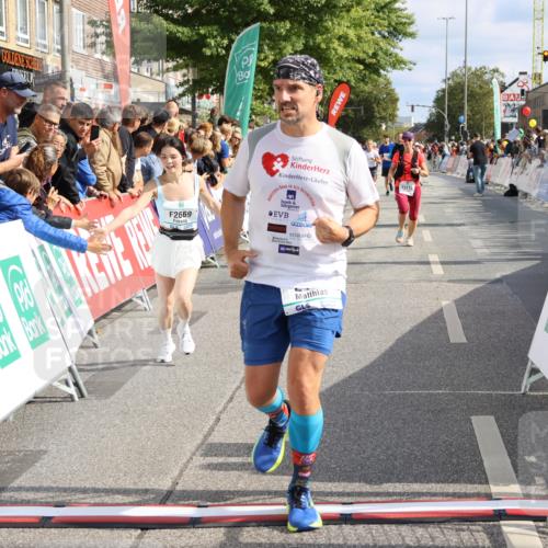 15.09.2024 - PSD Bank Halbmarathon Strokosch-Dieckow http://msf.ph/oto/7095026 15.09.2024 12:06:09 Ziel 1684, 2043, 2072, 2283, 2407, 2669, 2787, 3042, 3115, 3217, 3535 meine-sportfotos.de