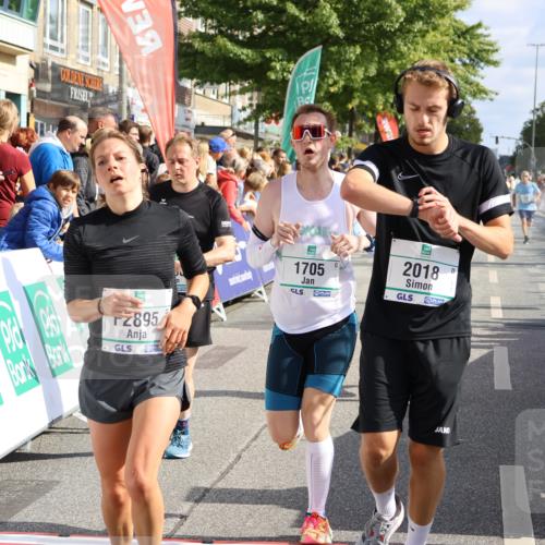 15.09.2024 - PSD Bank Halbmarathon Strokosch-Dieckow http://msf.ph/oto/7095031 15.09.2024 11:51:14 Ziel 974, 1150, 1366, 1406, 1608, 1645, 1705, 1735, 2018, 2269, 2284, 2492, 2658, 2895, 3545 meine-sportfotos.de