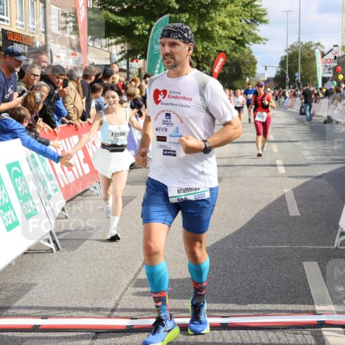 15.09.2024 - PSD Bank Halbmarathon Strokosch-Dieckow http://msf.ph/oto/7095033 15.09.2024 12:06:09 Ziel 1684, 2043, 2072, 2283, 2407, 2669, 2787, 3042, 3115, 3217, 3535 meine-sportfotos.de