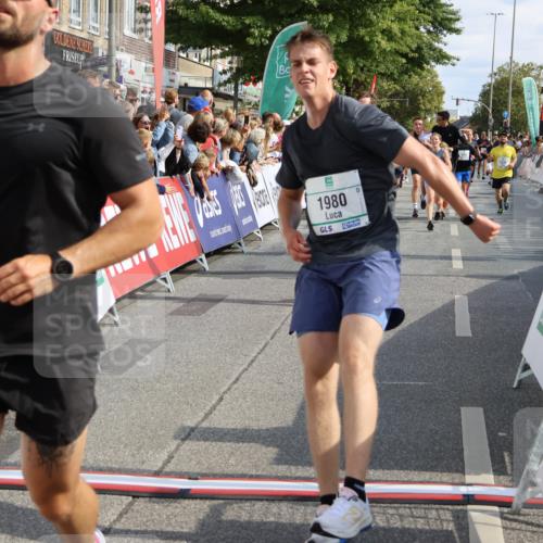 15.09.2024 - PSD Bank Halbmarathon Strokosch-Dieckow http://msf.ph/oto/7095060 15.09.2024 11:52:42 Ziel 1197, 1276, 1342, 1378, 1380, 1556, 1569, 1595, 1696, 1801, 1834, 1908, 1980, 2153, 2422, 2502, 2655, 2693, 2844, 3527 meine-sportfotos.de