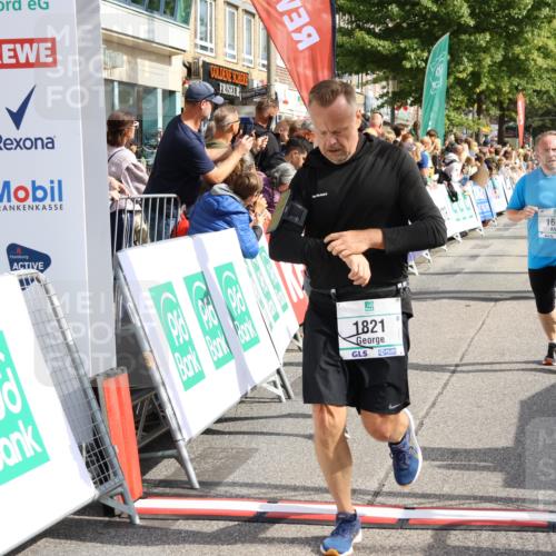 15.09.2024 - PSD Bank Halbmarathon Strokosch-Dieckow http://msf.ph/oto/7095070 15.09.2024 12:06:19 Ziel 1518, 1607, 1821, 1831, 2072, 2407, 2669, 2804, 2947, 3115, 3535 meine-sportfotos.de