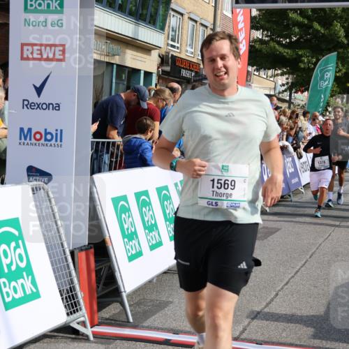 15.09.2024 - PSD Bank Halbmarathon Strokosch-Dieckow http://msf.ph/oto/7095077 15.09.2024 11:52:44 Ziel 1197, 1276, 1342, 1378, 1380, 1556, 1569, 1595, 1696, 1801, 1834, 1908, 1980, 2153, 2422, 2502, 2507, 2693, 2712, 2844, 3527 meine-sportfotos.de