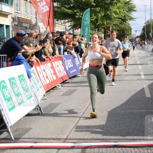 15.09.2024 - PSD Bank Halbmarathon Strokosch-Dieckow http://msf.ph/oto/7095086 15.09.2024 12:06:28 Ziel 1518, 1607, 1821, 1831, 2280, 2804, 2854, 2947, 3350, 3535 meine-sportfotos.de