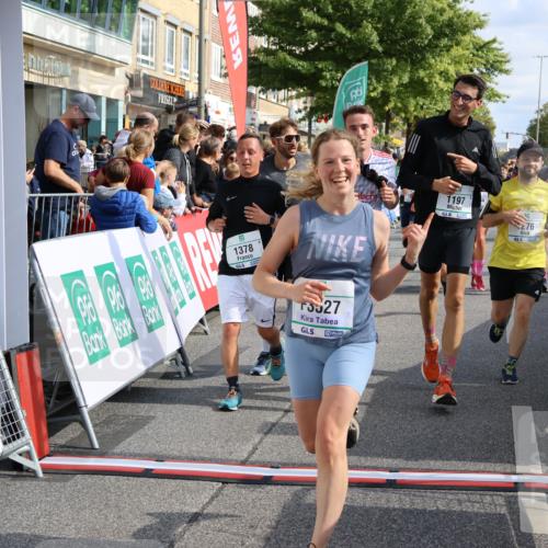 15.09.2024 - PSD Bank Halbmarathon Strokosch-Dieckow http://msf.ph/oto/7095089 15.09.2024 11:52:47 Ziel 1197, 1210, 1276, 1342, 1378, 1380, 1416, 1556, 1569, 1595, 1696, 1776, 1798, 1801, 1834, 1980, 2153, 2422, 2502, 2507, 2693, 2712, 2844, 3527 meine-sportfotos.de