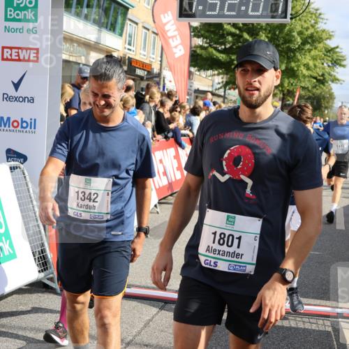 15.09.2024 - PSD Bank Halbmarathon Strokosch-Dieckow http://msf.ph/oto/7095114 15.09.2024 11:52:52 Ziel 1197, 1210, 1276, 1342, 1378, 1416, 1511, 1556, 1569, 1573, 1595, 1696, 1776, 1798, 1801, 1812, 1834, 1893, 1980, 2130, 2153, 2507, 2712, 2744, 2844, 3527 meine-sportfotos.de
