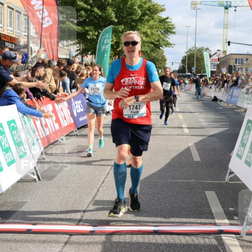 15.09.2024 - PSD Bank Halbmarathon Strokosch-Dieckow http://msf.ph/oto/7095117 15.09.2024 12:06:38 Ziel 1697, 1747, 1824, 1831, 2036, 2280, 2334, 2718, 2854, 3350 meine-sportfotos.de
