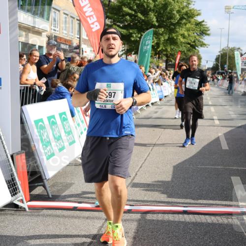 15.09.2024 - PSD Bank Halbmarathon Strokosch-Dieckow http://msf.ph/oto/7095132 15.09.2024 12:06:40 Ziel 1464, 1697, 1747, 1824, 2036, 2092, 2280, 2334, 2718, 2854, 3350 meine-sportfotos.de