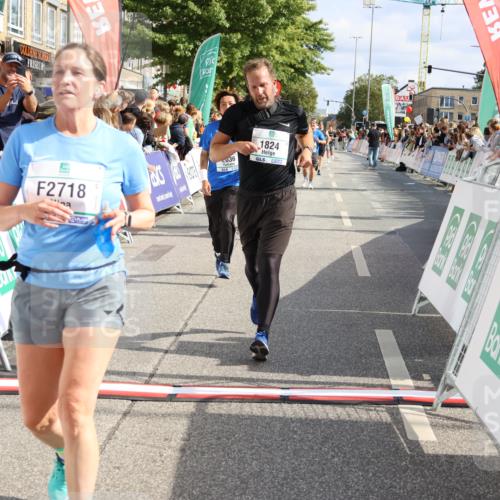 15.09.2024 - PSD Bank Halbmarathon Strokosch-Dieckow http://msf.ph/oto/7095143 15.09.2024 12:06:41 Ziel 1464, 1697, 1747, 1824, 2036, 2092, 2280, 2334, 2718, 2854, 3350 meine-sportfotos.de