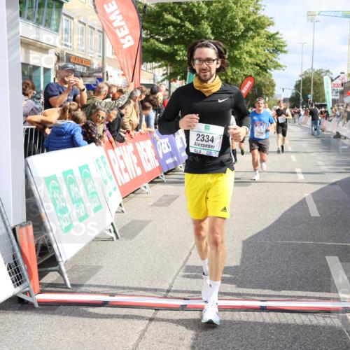 15.09.2024 - PSD Bank Halbmarathon Strokosch-Dieckow http://msf.ph/oto/7095148 15.09.2024 12:06:44 Ziel 1464, 1697, 1747, 1824, 2036, 2092, 2177, 2334, 2340, 2718, 3350 meine-sportfotos.de