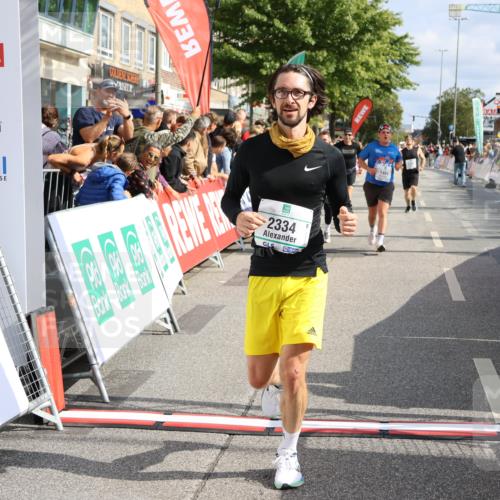 15.09.2024 - PSD Bank Halbmarathon Strokosch-Dieckow http://msf.ph/oto/7095154 15.09.2024 12:06:45 Ziel 1464, 1697, 1747, 1824, 2036, 2092, 2177, 2334, 2340, 2718, 3350 meine-sportfotos.de