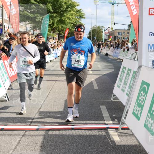 15.09.2024 - PSD Bank Halbmarathon Strokosch-Dieckow http://msf.ph/oto/7095160 15.09.2024 12:06:48 Ziel 1464, 1697, 1747, 1824, 2032, 2036, 2092, 2177, 2208, 2334, 2340, 2718 meine-sportfotos.de