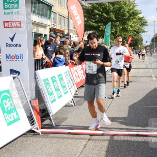 15.09.2024 - PSD Bank Halbmarathon Strokosch-Dieckow http://msf.ph/oto/7095184 15.09.2024 12:06:55 Ziel 1464, 2032, 2036, 2092, 2177, 2208, 2334, 2340, 2819, 2942 meine-sportfotos.de