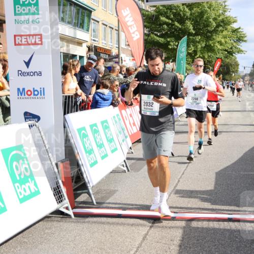 15.09.2024 - PSD Bank Halbmarathon Strokosch-Dieckow http://msf.ph/oto/7095186 15.09.2024 12:06:55 Ziel 1464, 2032, 2036, 2092, 2177, 2208, 2334, 2340, 2819, 2942 meine-sportfotos.de