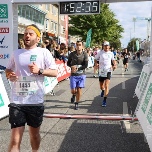 15.09.2024 - PSD Bank Halbmarathon Strokosch-Dieckow http://msf.ph/oto/7095193 15.09.2024 11:53:26 Ziel 979, 1442, 1444, 1507, 1510, 1538, 1543, 1550, 1810, 1811, 1872, 1915, 2174, 2224, 2553, 2571, 2703 meine-sportfotos.de
