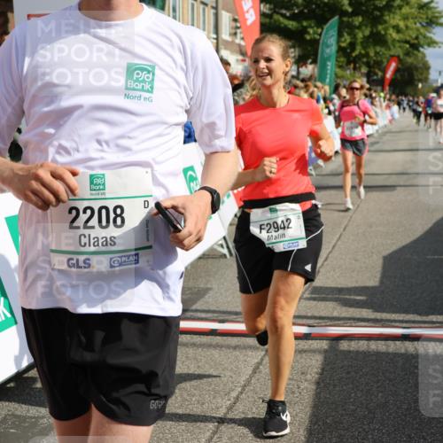 15.09.2024 - PSD Bank Halbmarathon Strokosch-Dieckow http://msf.ph/oto/7095199 15.09.2024 12:06:57 Ziel 1464, 2032, 2092, 2177, 2208, 2340, 2806, 2819, 2942 meine-sportfotos.de