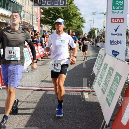 15.09.2024 - PSD Bank Halbmarathon Strokosch-Dieckow http://msf.ph/oto/7095203 15.09.2024 11:53:27 Ziel 979, 1442, 1444, 1507, 1510, 1538, 1543, 1550, 1810, 1811, 1872, 1915, 2174, 2224, 2553, 2571, 2703 meine-sportfotos.de