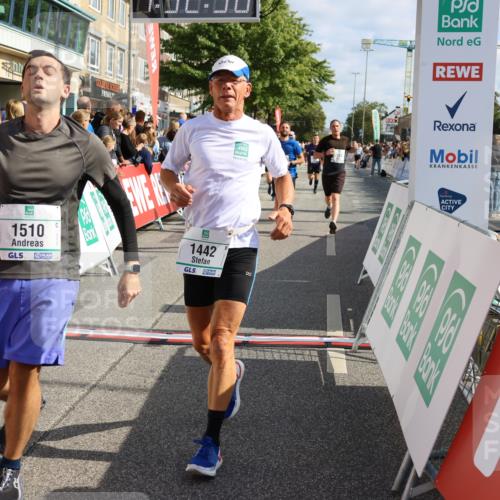 15.09.2024 - PSD Bank Halbmarathon Strokosch-Dieckow http://msf.ph/oto/7095207 15.09.2024 11:53:27 Ziel 979, 1442, 1444, 1507, 1510, 1538, 1543, 1550, 1810, 1811, 1872, 1915, 2174, 2224, 2553, 2571, 2703 meine-sportfotos.de