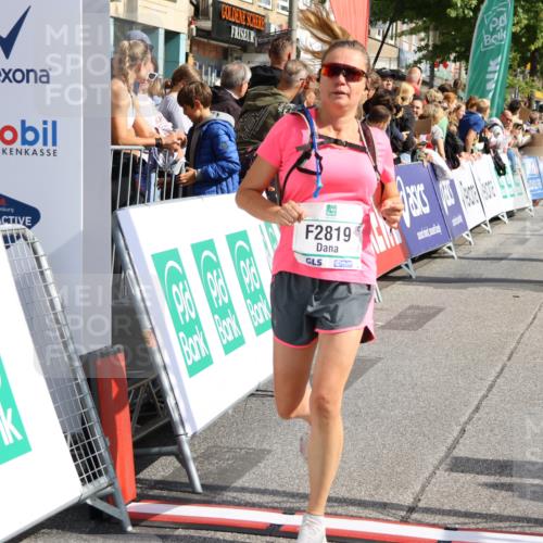 15.09.2024 - PSD Bank Halbmarathon Strokosch-Dieckow http://msf.ph/oto/7095208 15.09.2024 12:07:00 Ziel 1464, 2032, 2092, 2177, 2208, 2340, 2806, 2819, 2942 meine-sportfotos.de