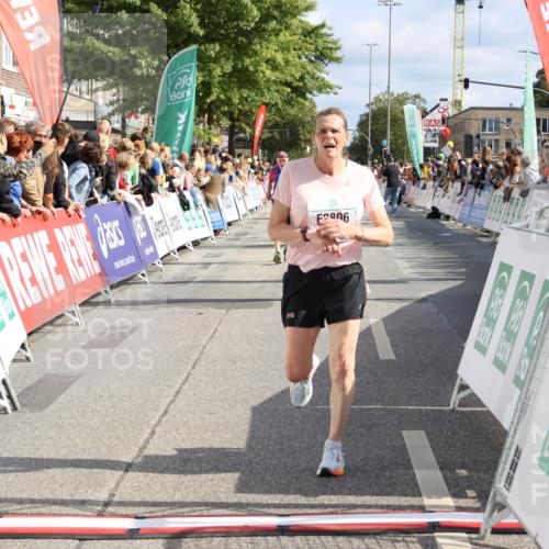 15.09.2024 - PSD Bank Halbmarathon Strokosch-Dieckow http://msf.ph/oto/7095216 15.09.2024 12:07:05 Ziel 796, 2032, 2208, 2806, 2819, 2942, 3019 meine-sportfotos.de