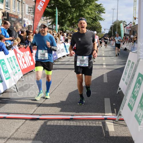 15.09.2024 - PSD Bank Halbmarathon Strokosch-Dieckow http://msf.ph/oto/7095232 15.09.2024 11:53:37 Ziel 1442, 1444, 1495, 1507, 1510, 1538, 1601, 1727, 1810, 1872, 1915, 1925, 2224, 2499, 2571, 2703, 2753, 2814 meine-sportfotos.de