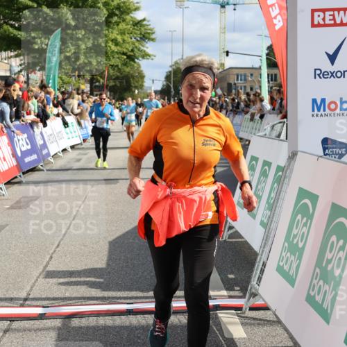 15.09.2024 - PSD Bank Halbmarathon Strokosch-Dieckow http://msf.ph/oto/7095244 15.09.2024 12:07:15 Ziel 796, 797, 1328, 1933, 2806, 2919, 3019 meine-sportfotos.de